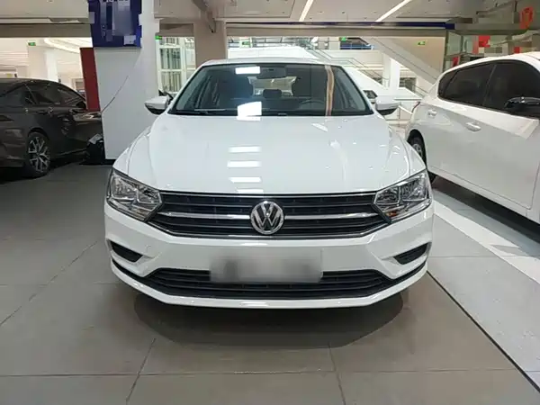 Volkswagen Bora 2021