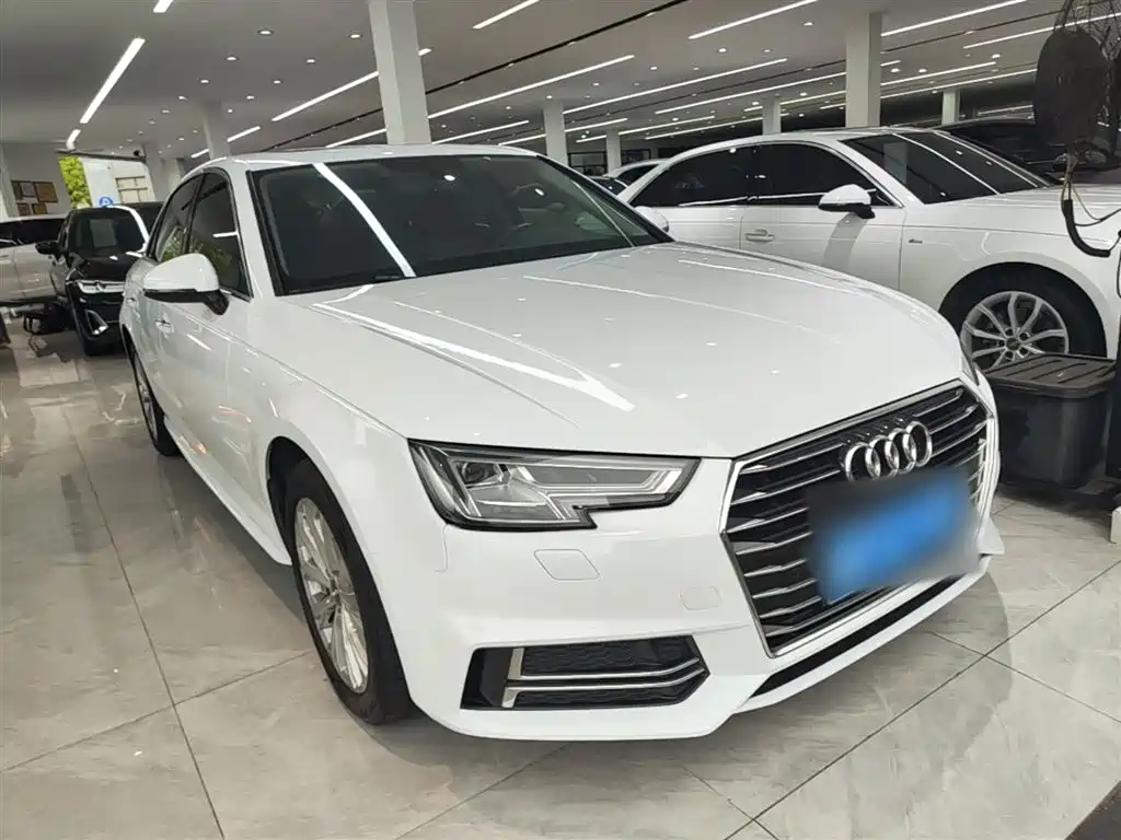 Audi A4L 2019 — фото 4