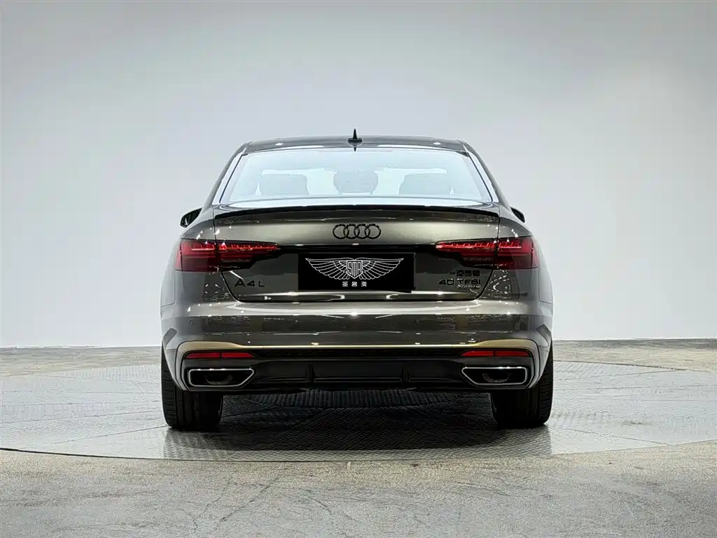 Audi A4L 2024