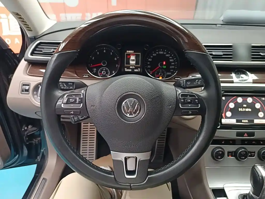 Volkswagen Magotan 2015 — фото 11