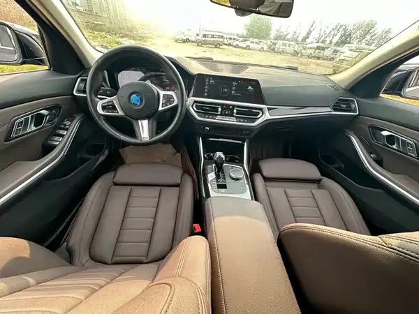 BMW 3 Series 2020