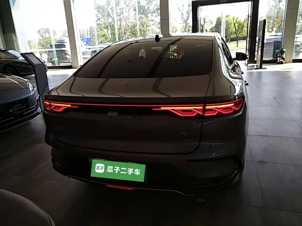 BYD Han 2024