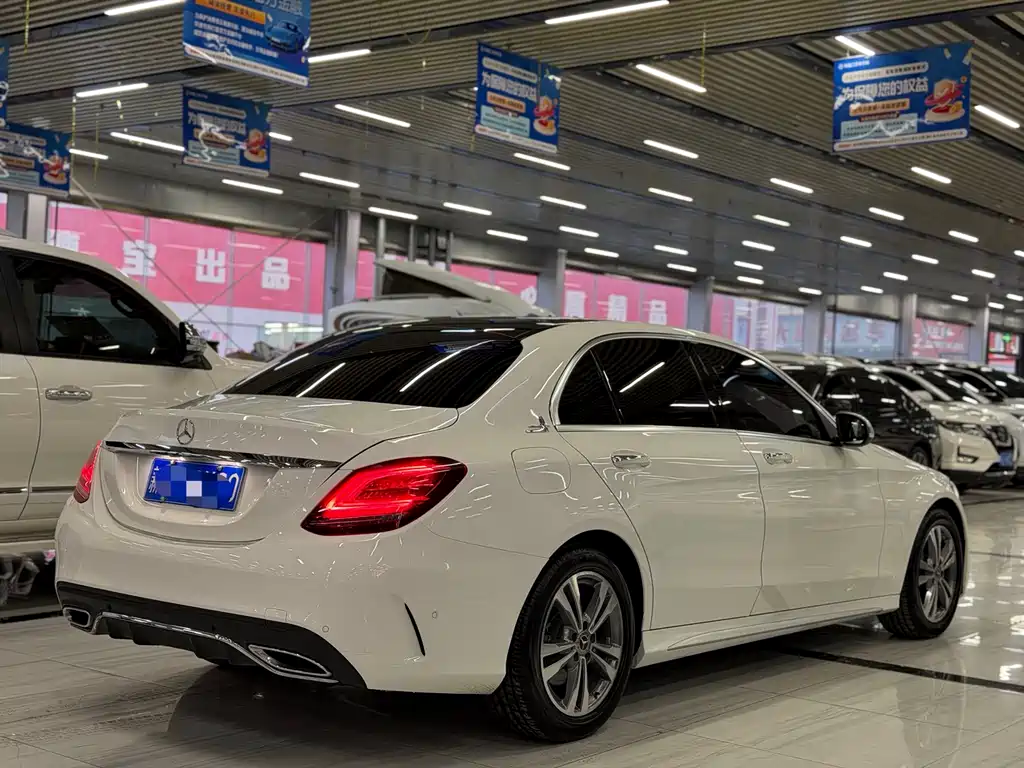 Mercedes-Benz C-Class 2020 — фото 8