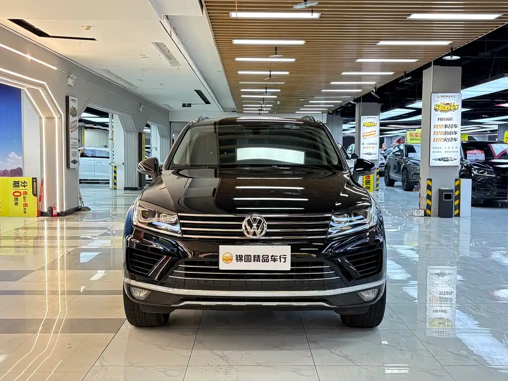 Volkswagen Touareg 2018 — фото 8