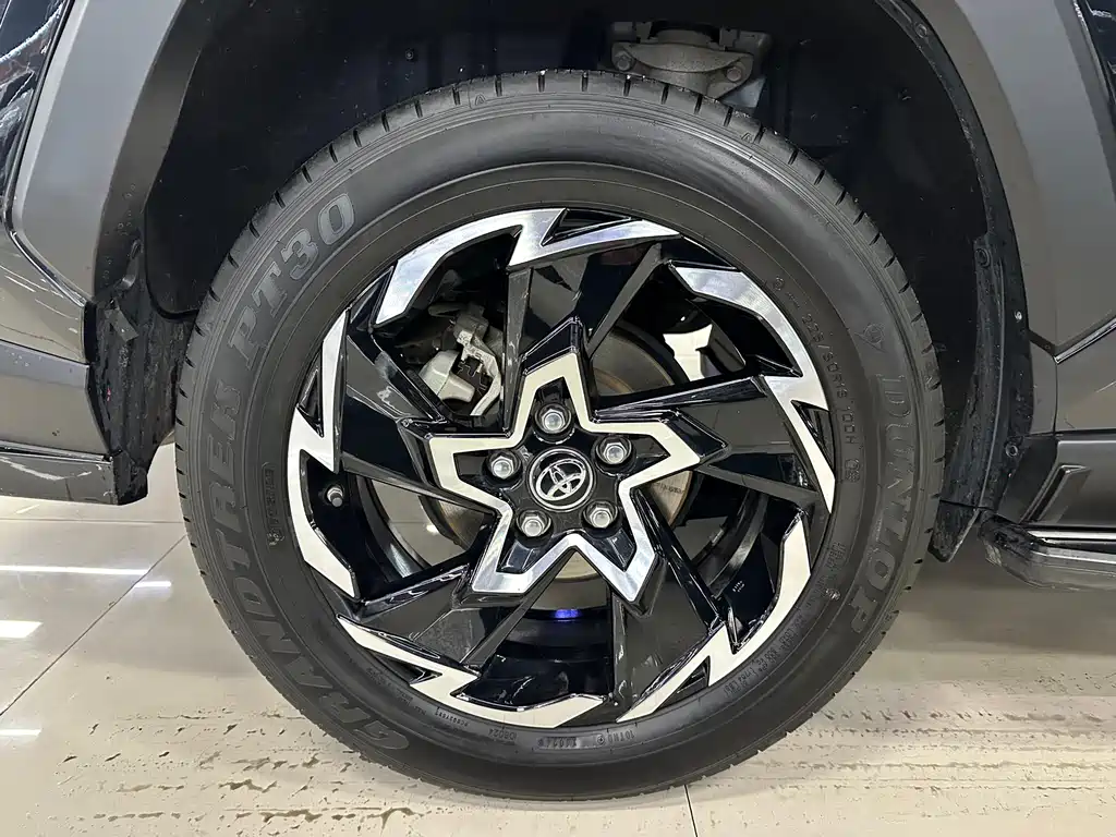 Toyota Wildlander 2021 — фото 13