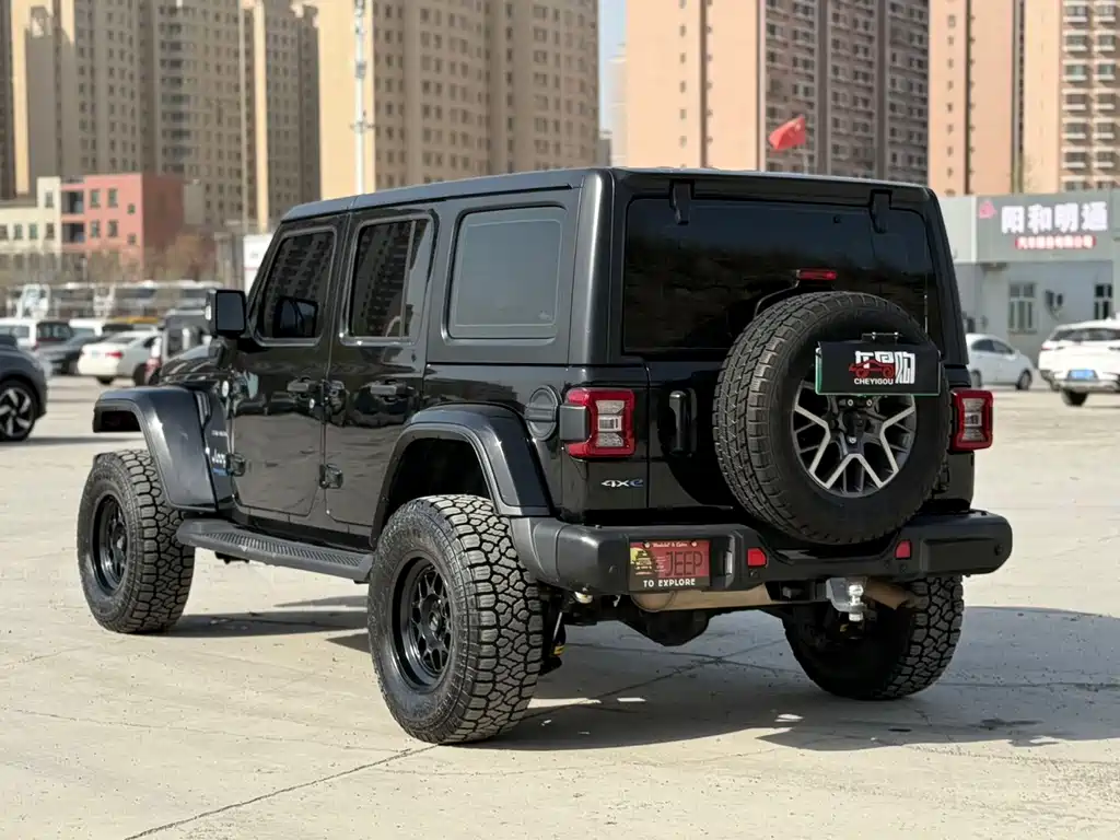 Jeep Wrangler New Energy 2021 — фото 9
