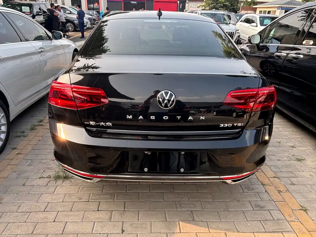 Volkswagen Magotan 2021