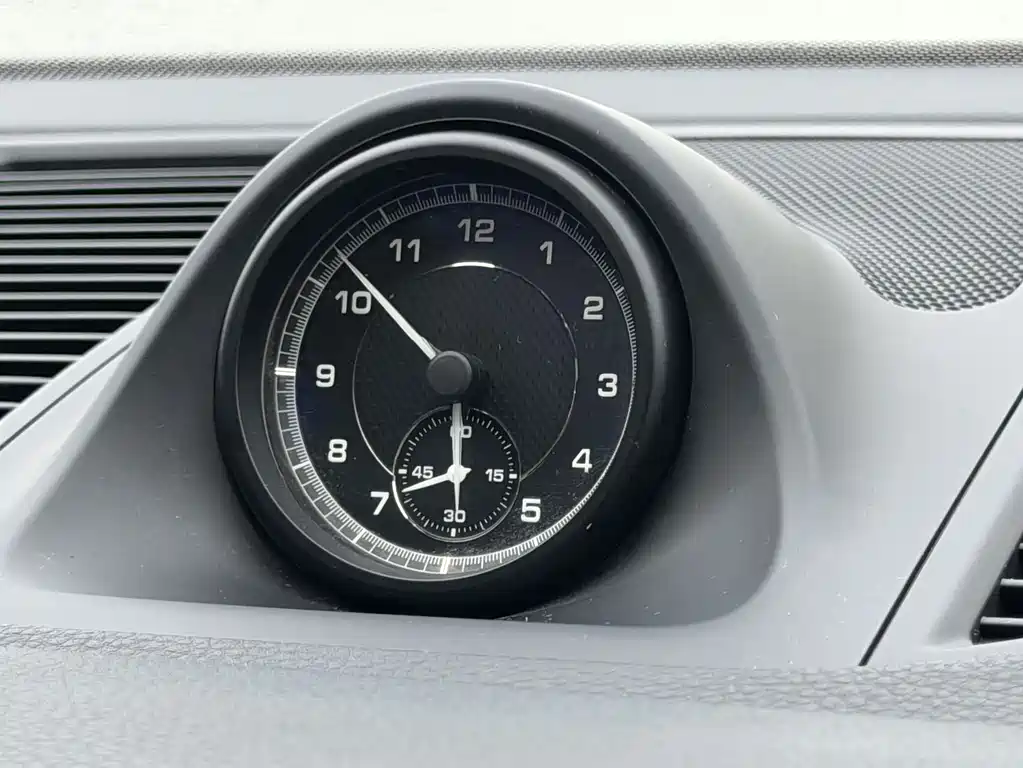 Porsche Macan 2022 — фото 16