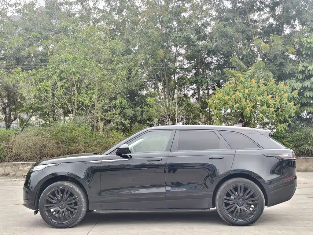 Land Rover Velar 2017 — фото 2