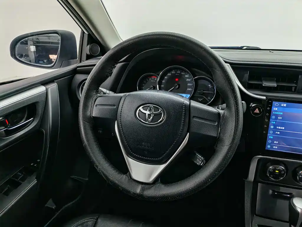 Toyota Corolla 2019 — фото 11