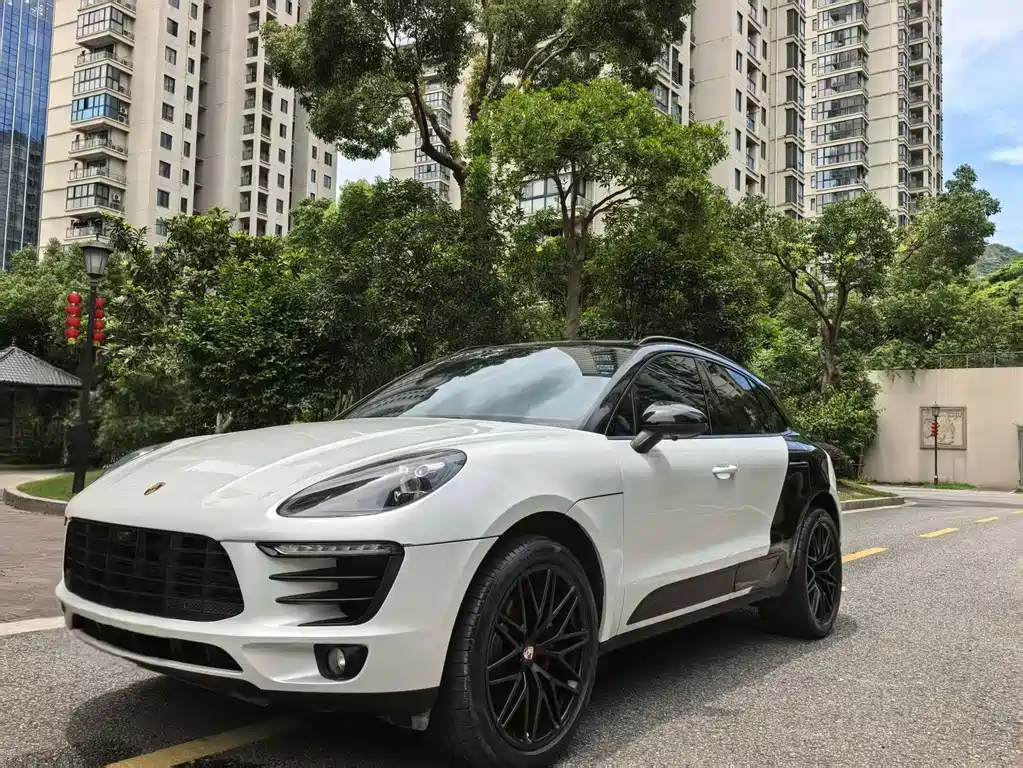 Porsche Macan 2016 — фото 1