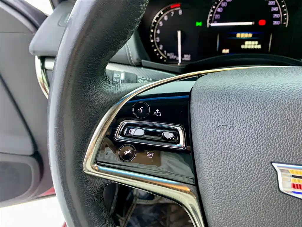 Cadillac ATS-L 2019 — фото 18