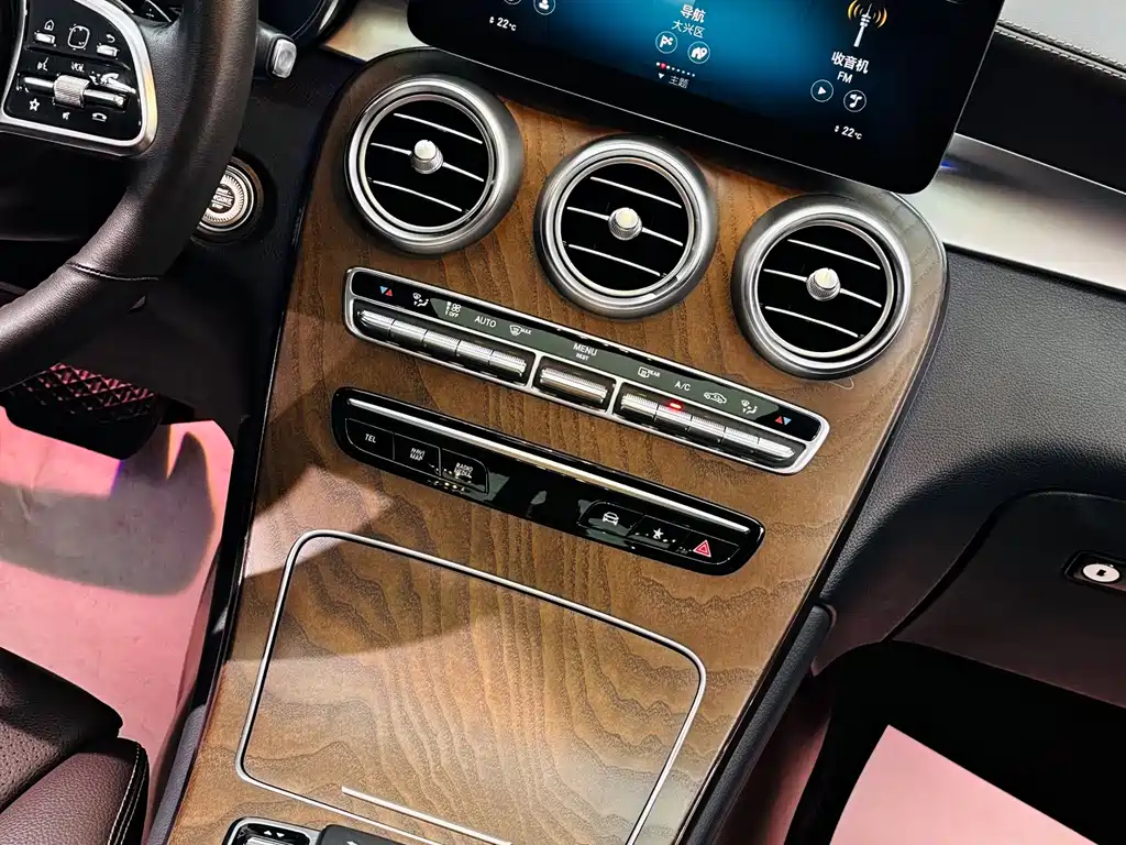 Mercedes-Benz GLC 2023 — фото 18