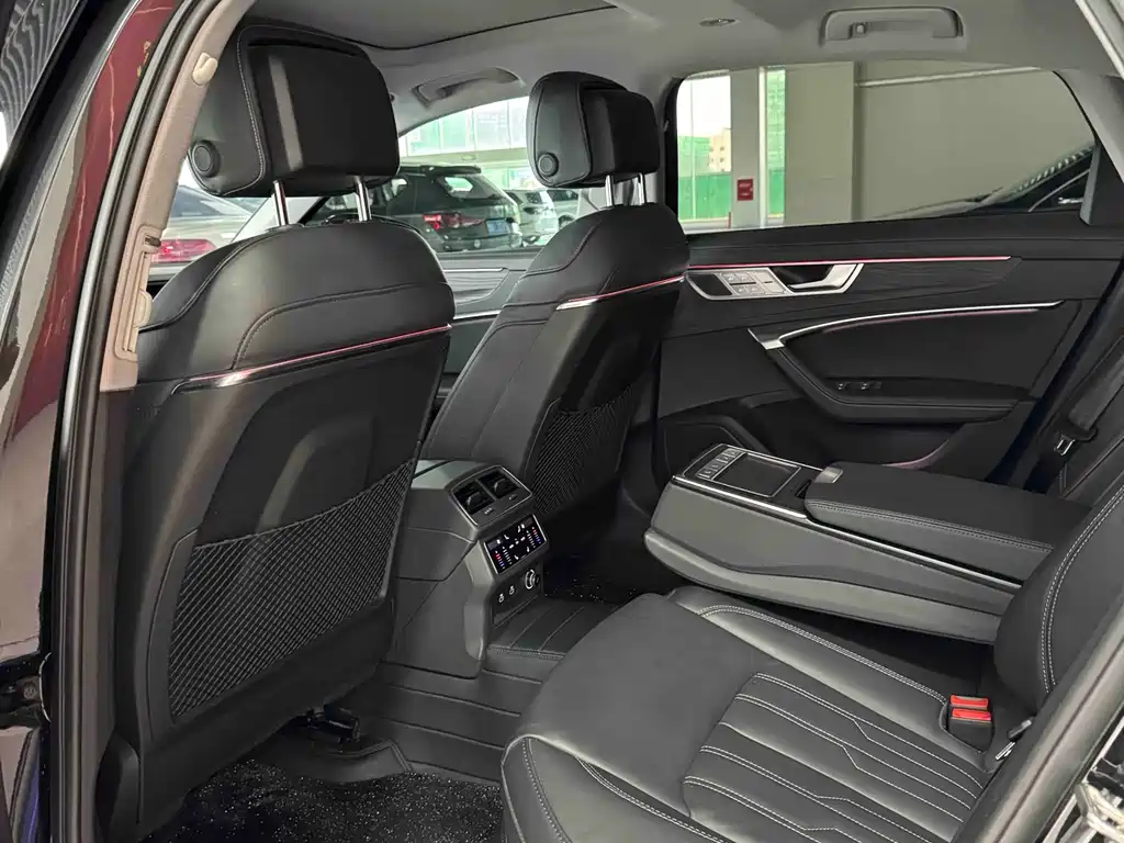 Audi A6L 2023