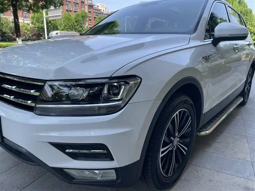 Volkswagen Tiguan L 2019 — фото 26