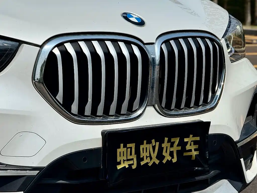 BMW X1 2021 — фото 10