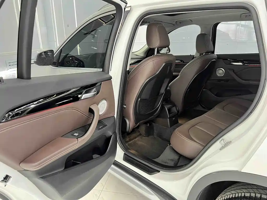 BMW X1 2023 — фото 11