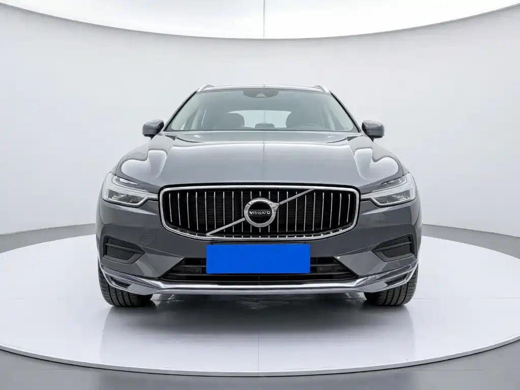 Volvo XC60 2018 — фото 2