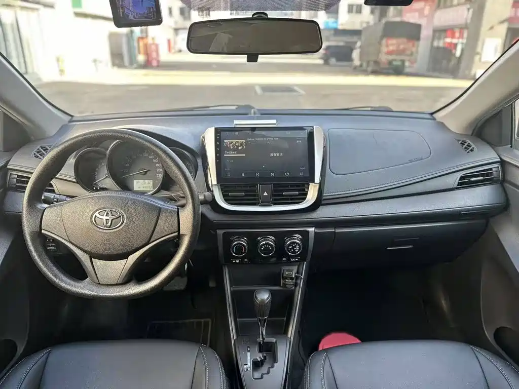 Toyota Vios 2017 — фото 9