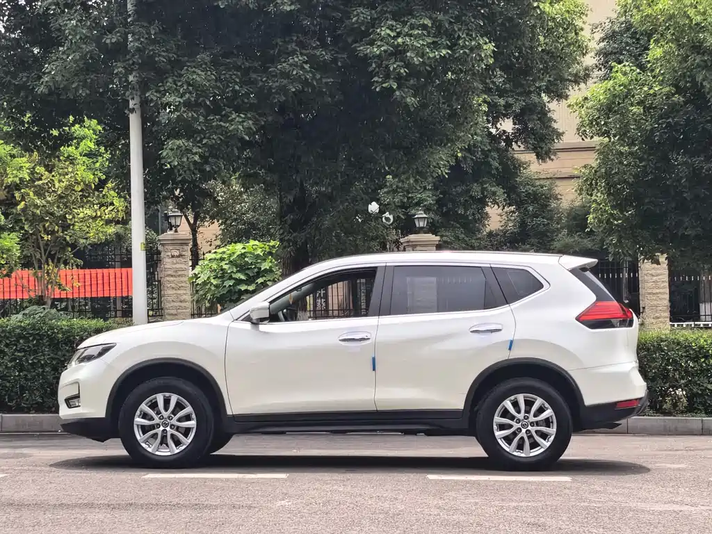 Nissan X-Trail 2017 — фото 14