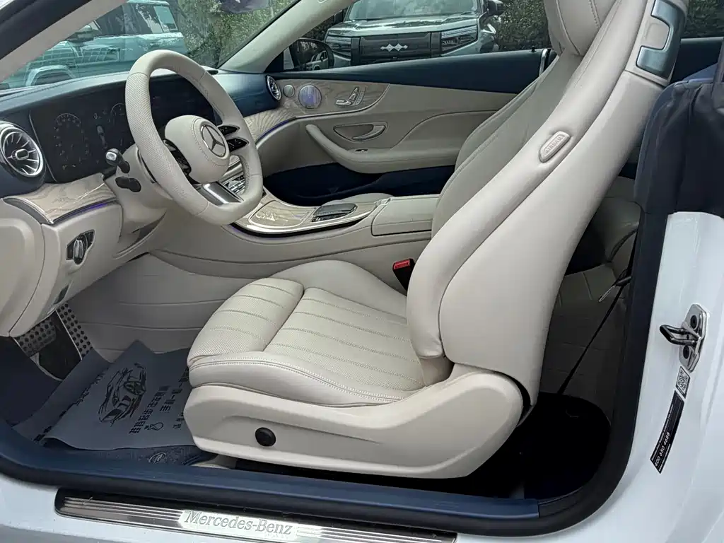 Mercedes-Benz E-Class 2023 — фото 4