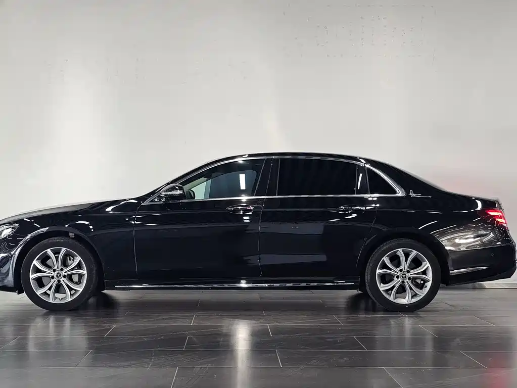 Mercedes-Benz E-Class 2020 — фото 2