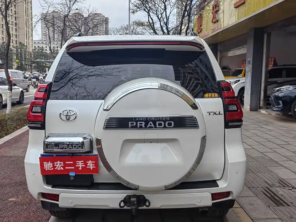 Toyota Prado 2020 — фото 2