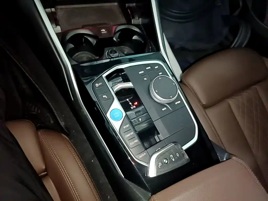 BMW i3 2023 — фото 14