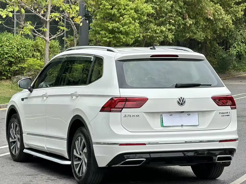 Volkswagen Tiguan L PHEV 2021 — фото 17