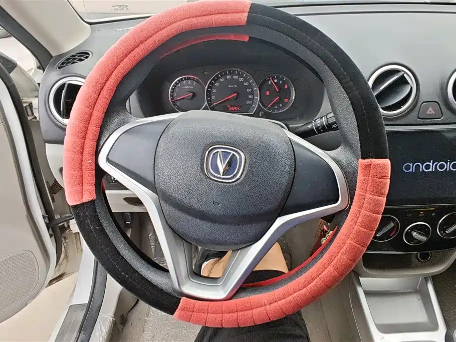 Changan V3 2017 — фото 15