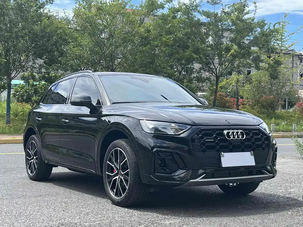 Audi Q5L 2023 — фото 2