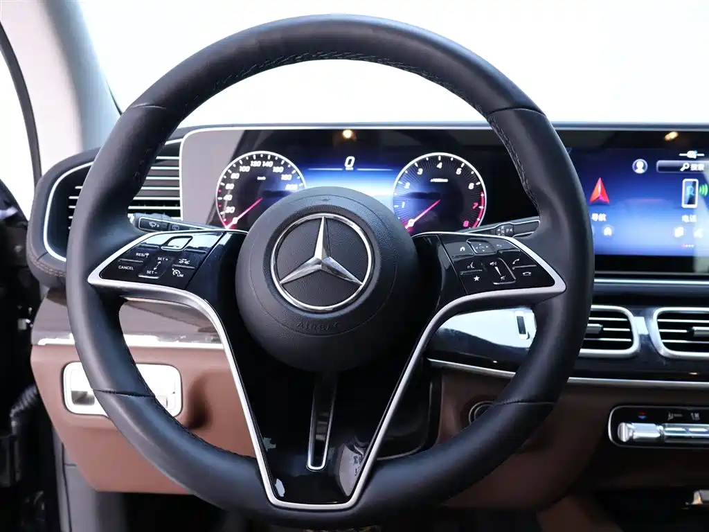Mercedes-Benz GLE 2025 — фото 16