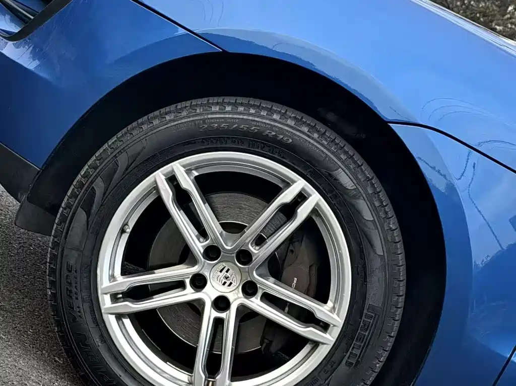 Porsche Macan 2015 — фото 15
