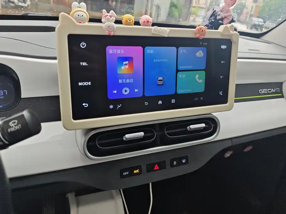 Geely Galaxy Panda 2024 — фото 13