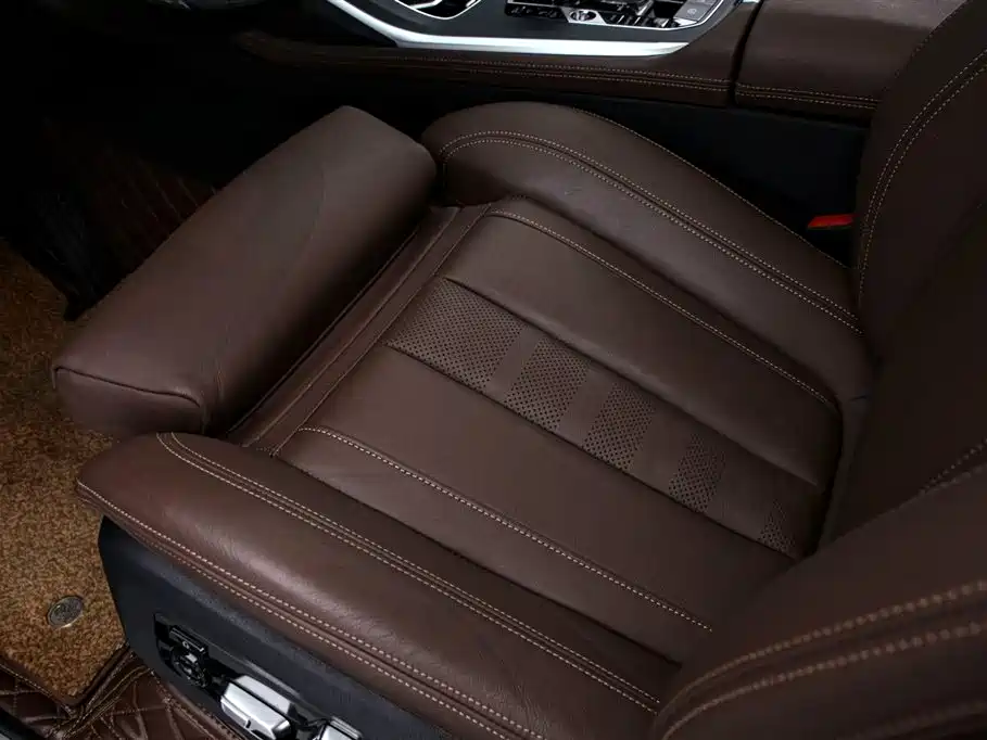 BMW X7 2020 — фото 13