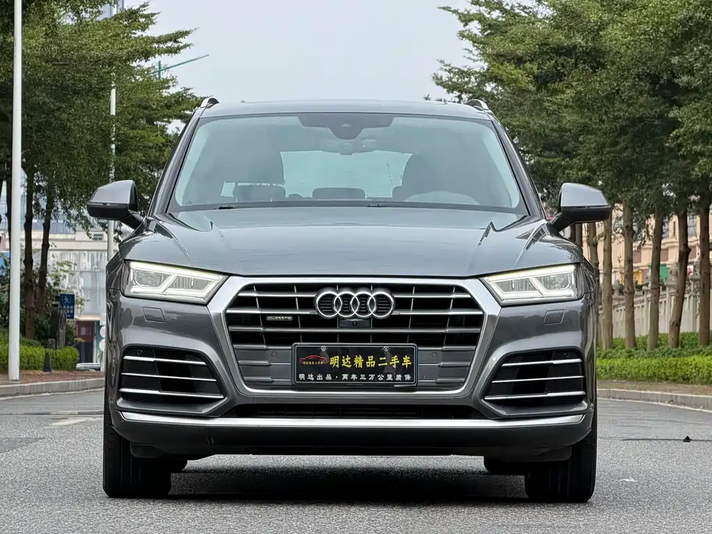 Audi Q5L 2021 — фото 2