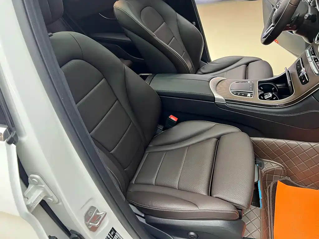 Mercedes-Benz GLC 2022 — фото 14