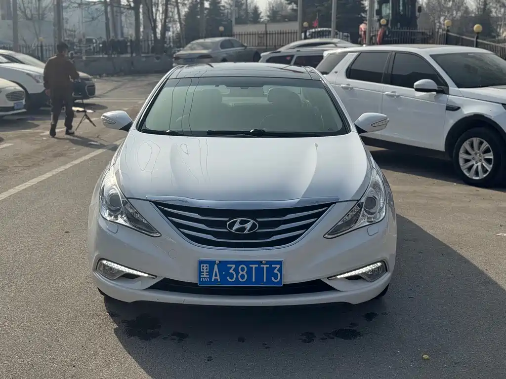 Hyundai Sonata 2015 — фото 2