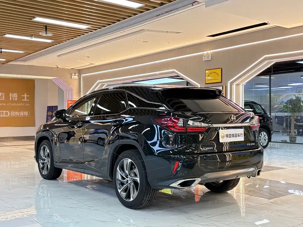 Lexus RX 2019 — фото 3