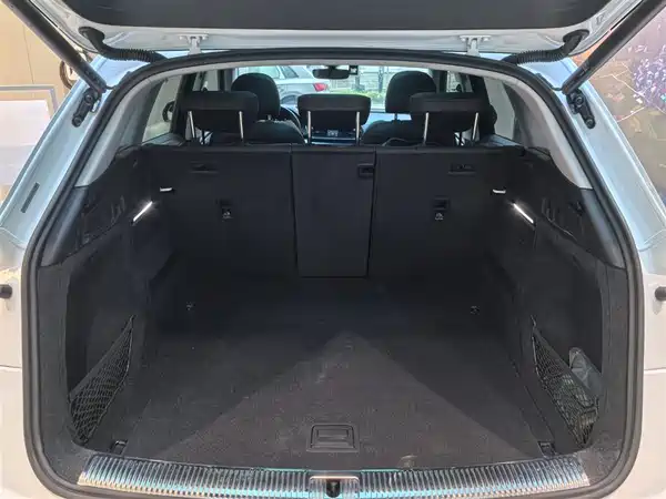 Audi Q5L 2022