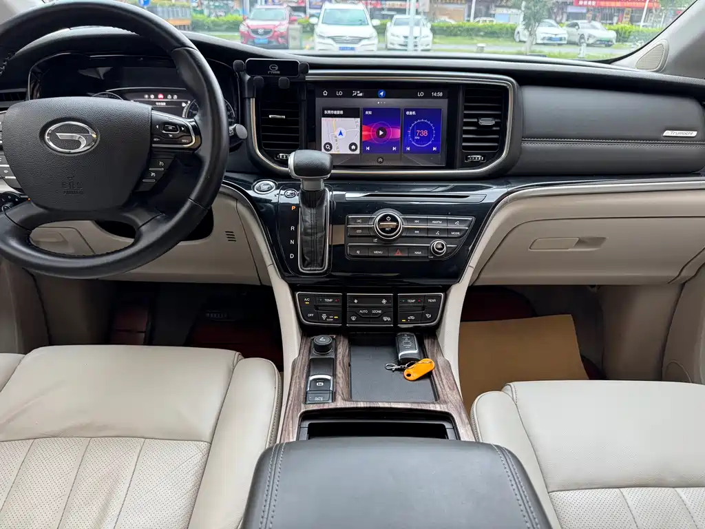 GAC Motor Trumpchi M8 2019 — фото 19