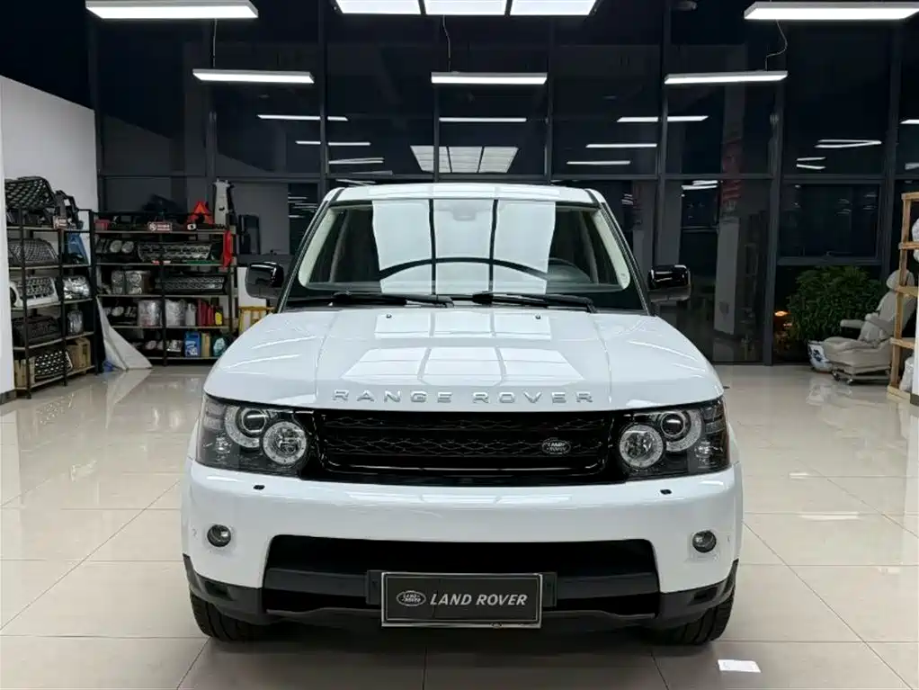 Land Rover Sport 2011 — фото 1
