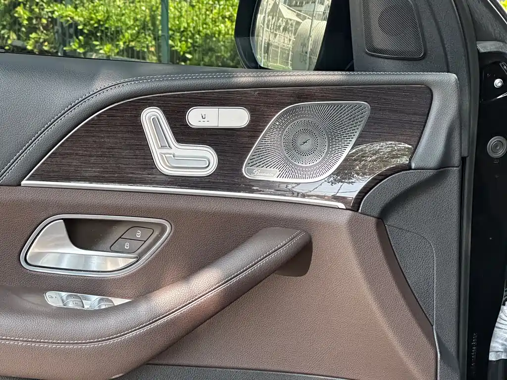 Mercedes-Benz GLS 2022 — фото 24