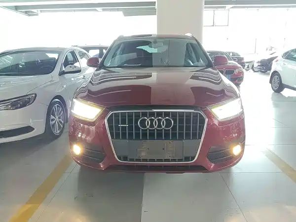 Audi Q3 2015