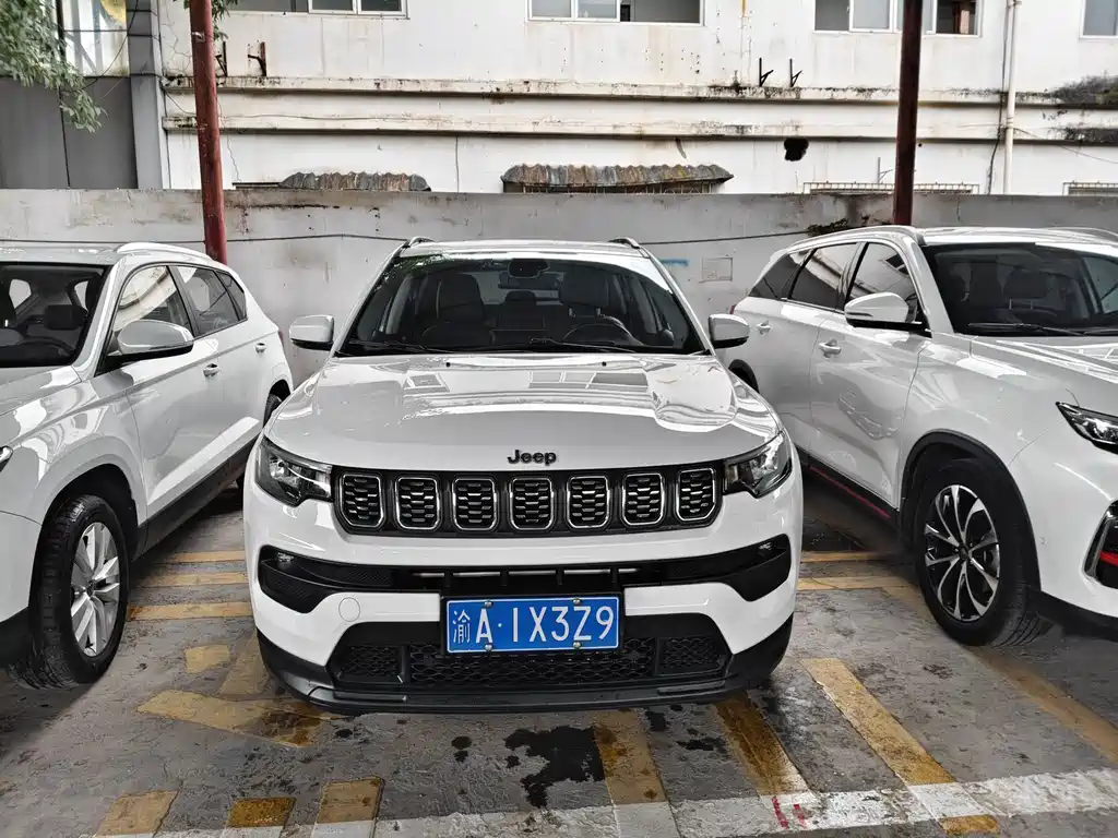 Jeep Compass 2021 — фото 2