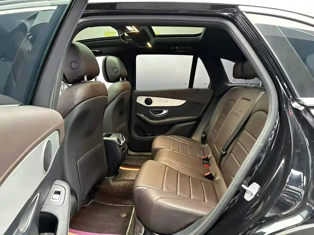Mercedes-Benz GLC 2022