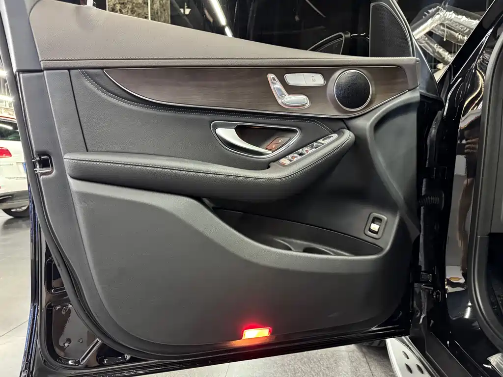 Mercedes-Benz GLC 2020