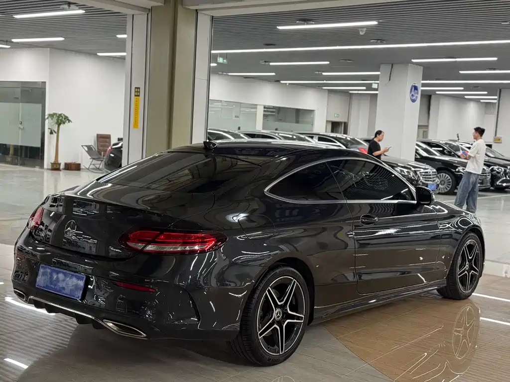 Mercedes-Benz C-Class 2020 — фото 17