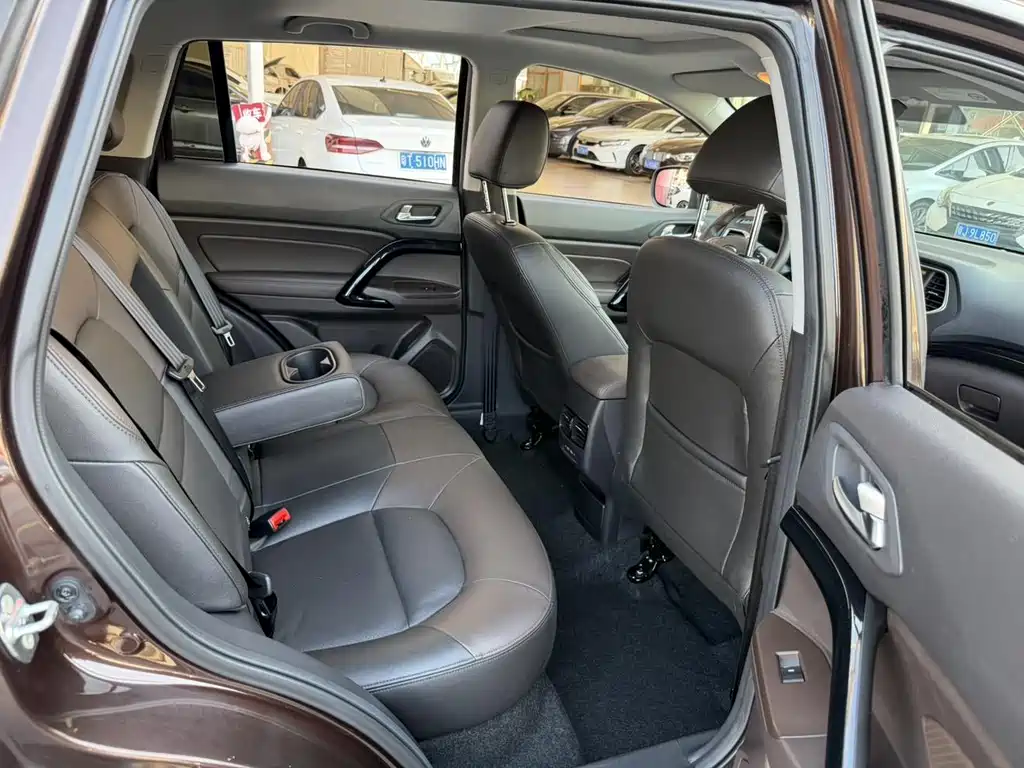 GAC Motor Trumpchi GS4 2018 — фото 21