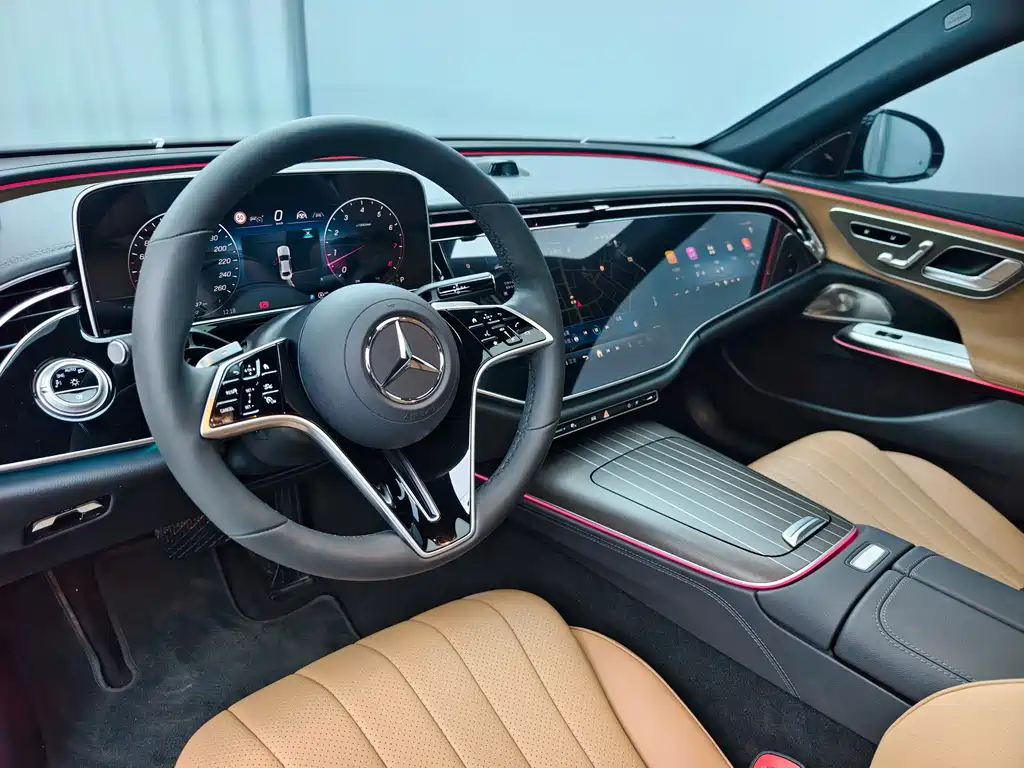 Mercedes-Benz E-Class 2025 — фото 9